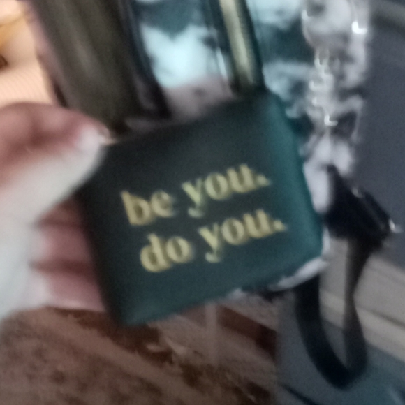 Marble Backpack w/ matching coin purse and wallet - Picture 3 of 3